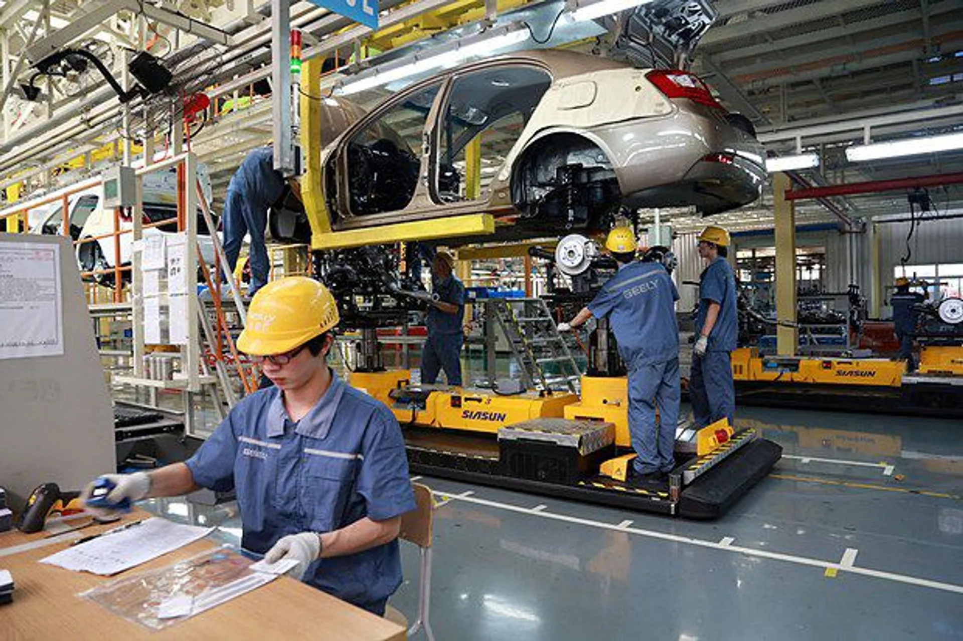 Капитал - Автопроизводитель Daimler сократит тысячи рабочих мест к 2022 году