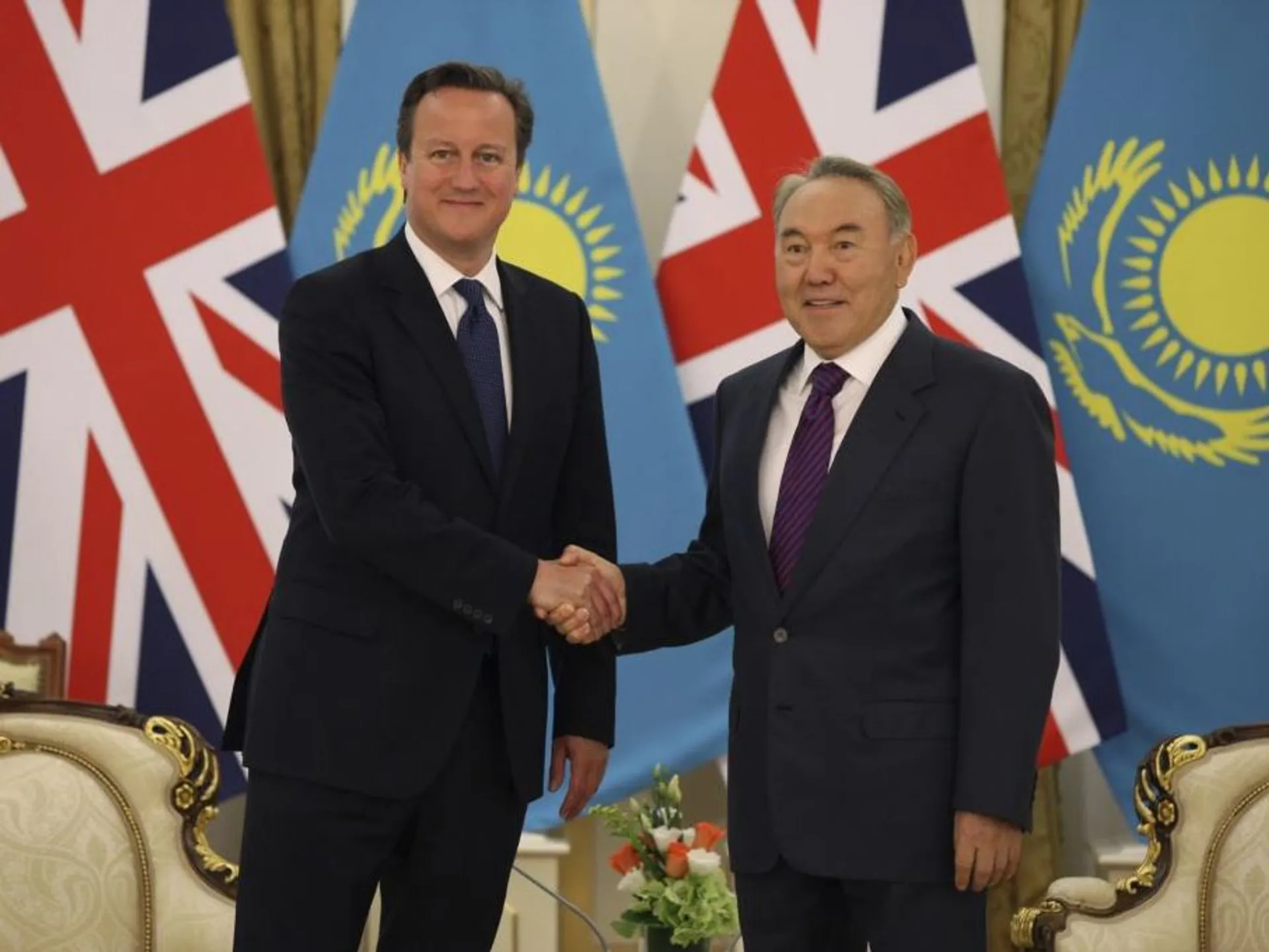Капитал - Президент РК встретился с Дэвидом Кэмероном