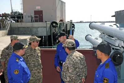 Министр проверил условия хранения вооружений