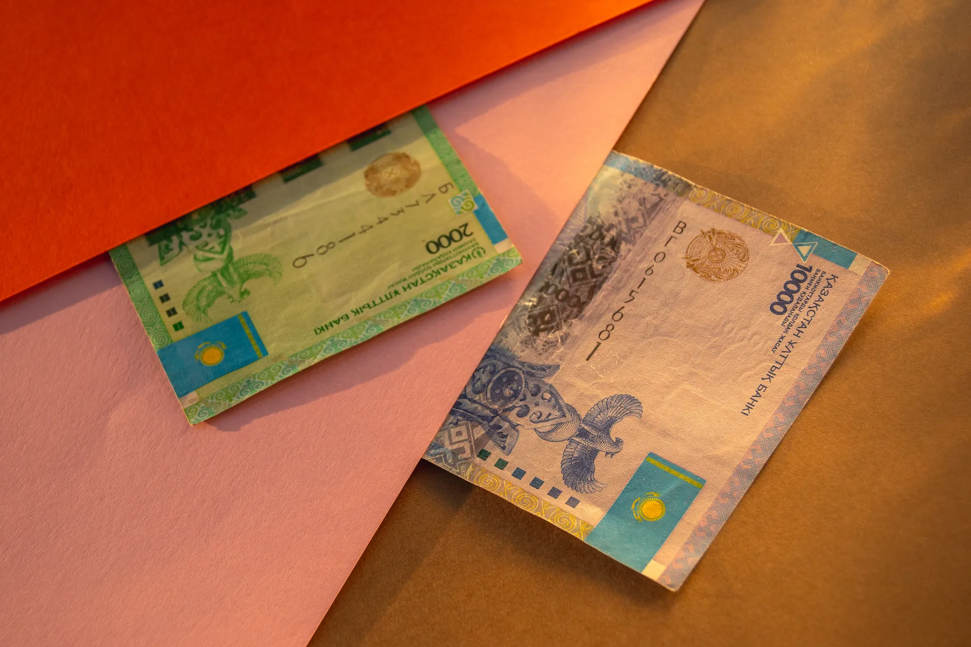 Капитал - Средневзвешенный курс доллара на KASE - 430,75 тенге