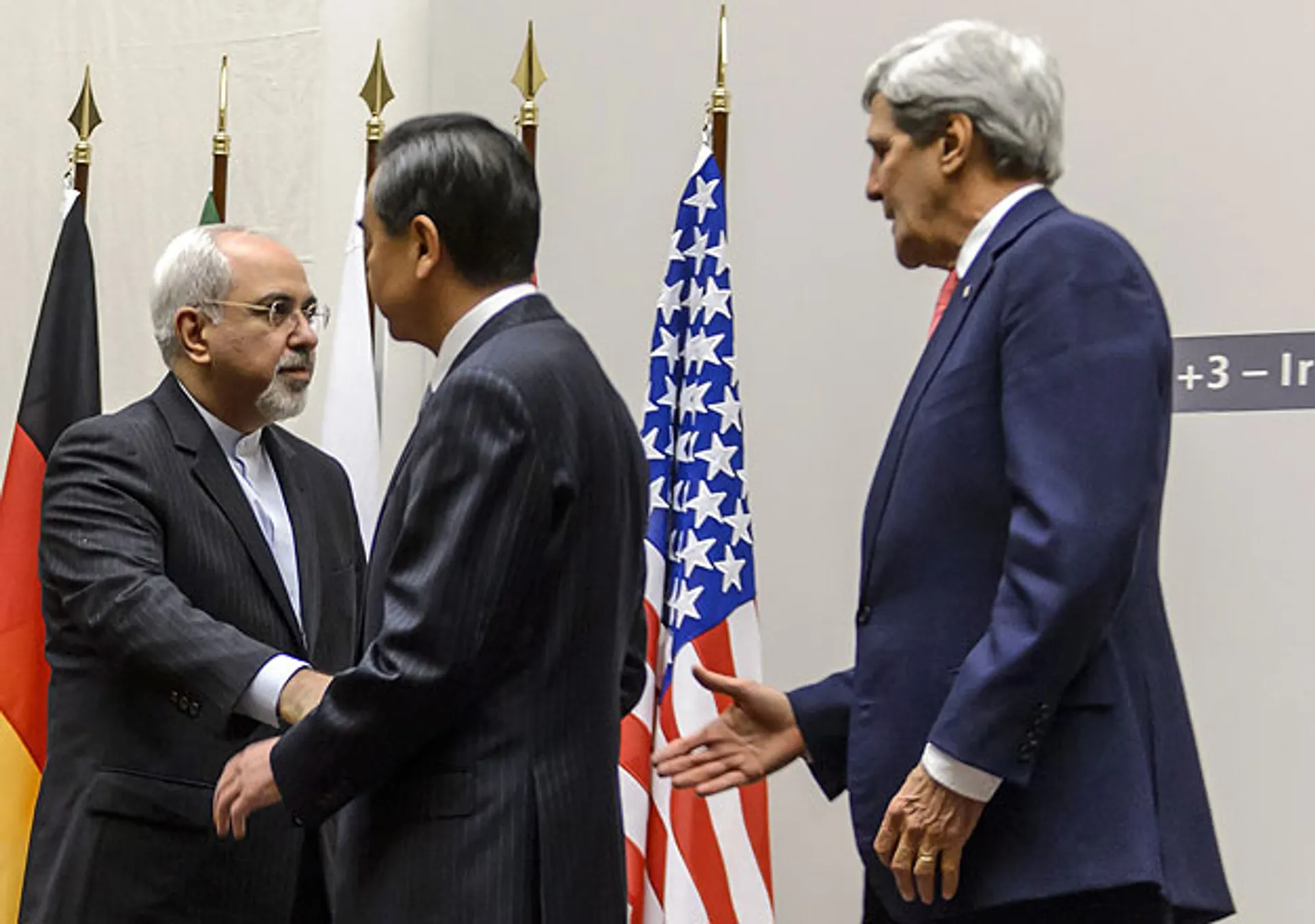 Капитал - Иран заморозит ядерную программу