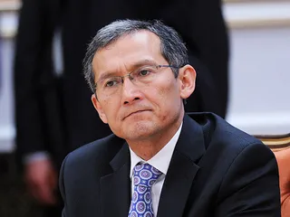 Капитал - Бывший премьер-министр Кыргызстана не будет работать в ЕАБР