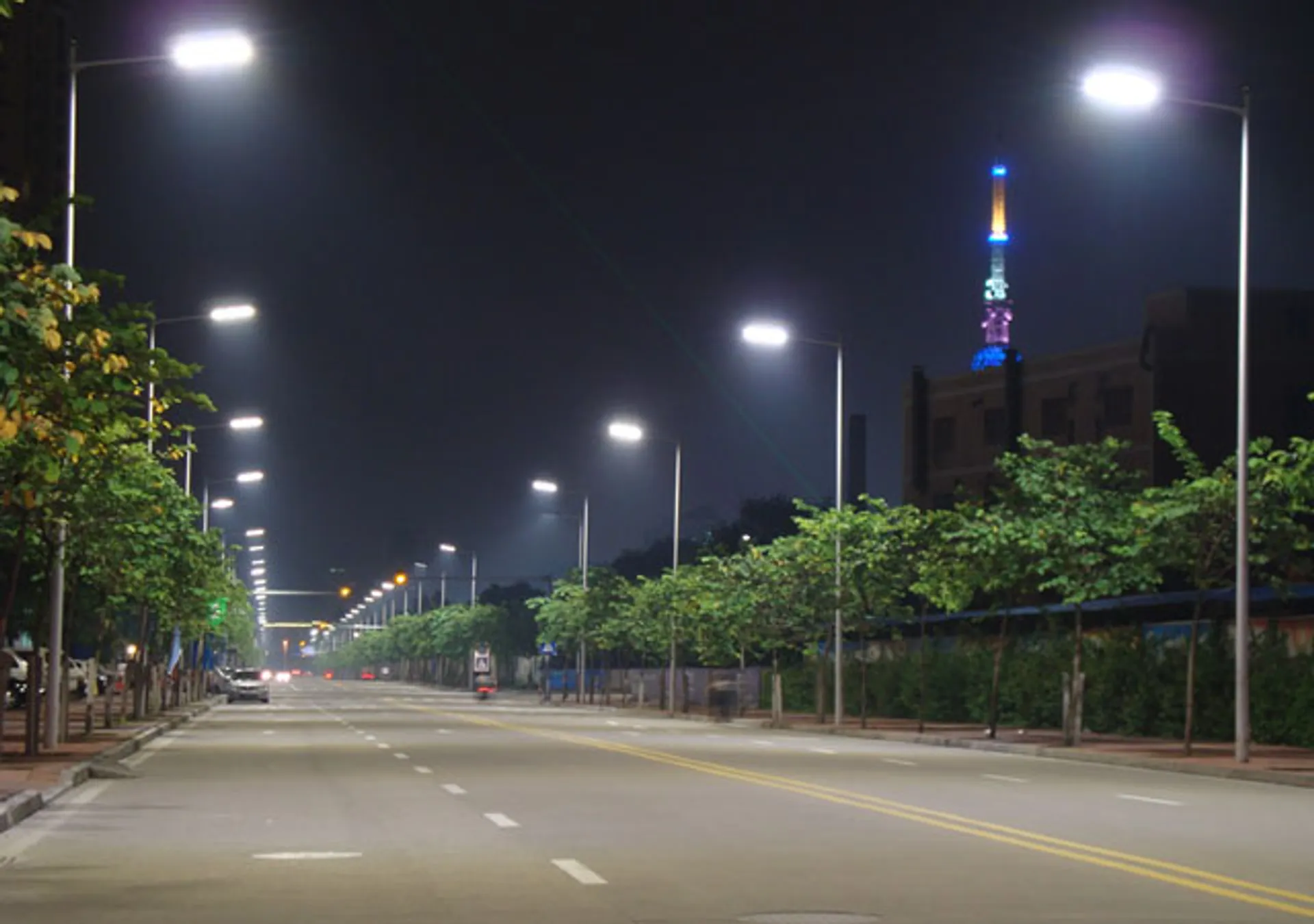 Капитал - ЕАБР профинансировал строительство сетей уличного освещения в Атырау