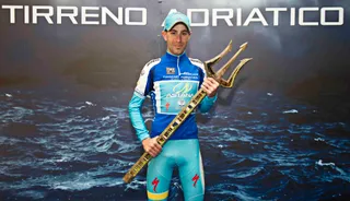 Капитал - Pro Team Astana готовится к «Тиррено-Адриатико 2014»