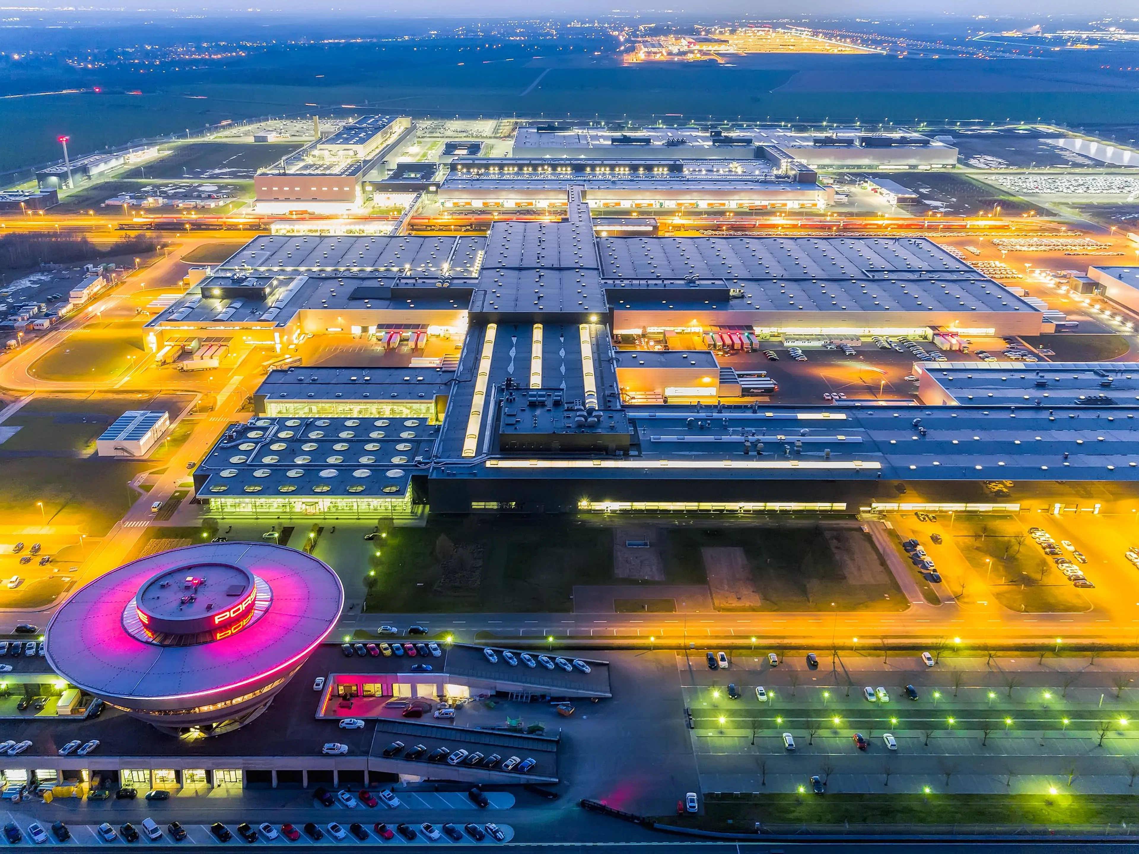 Капитал - Отложенные евроквоты на CO2, антикризисный план Nissan и скандал с Xiaomi