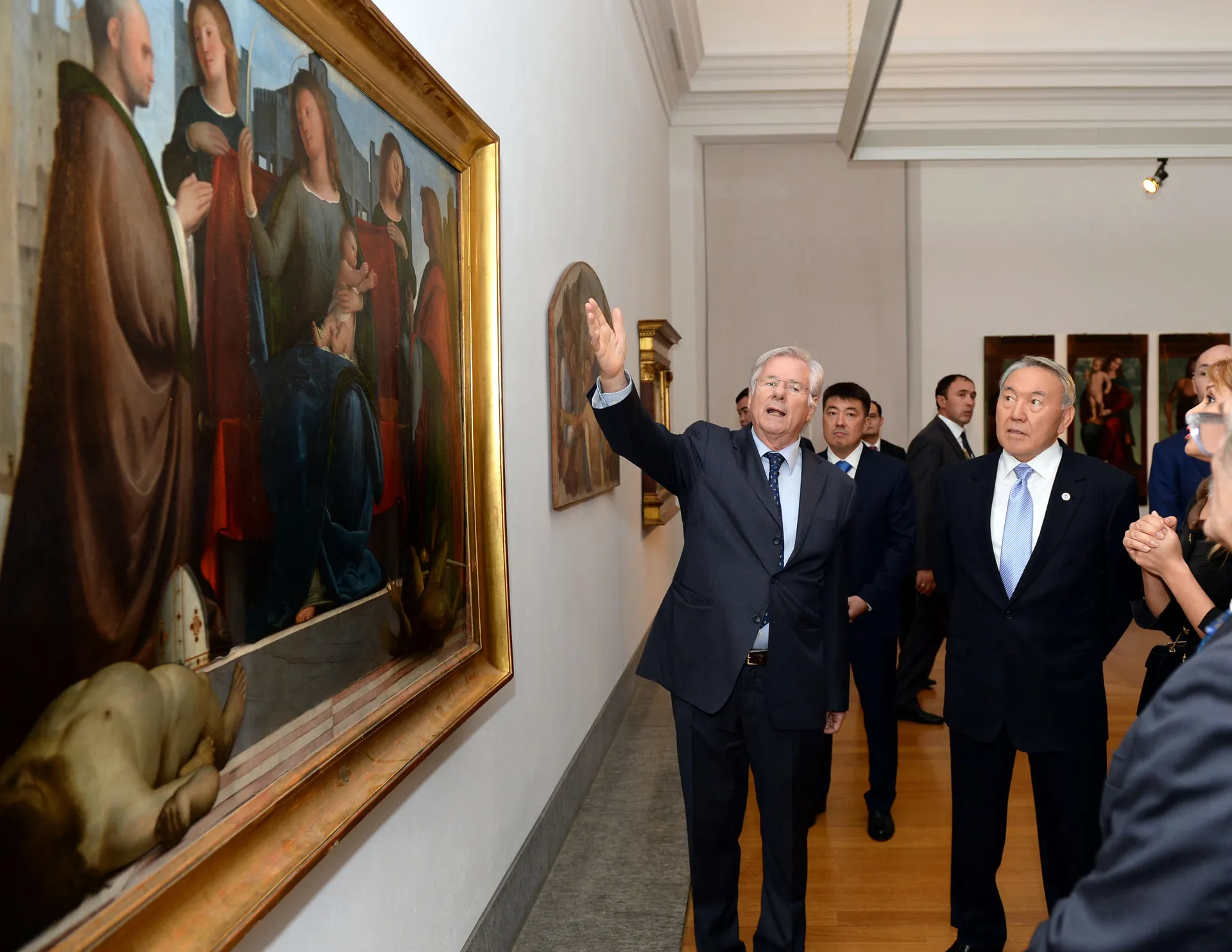 Капитал - Назарбаев посетил достопримечательности Милана