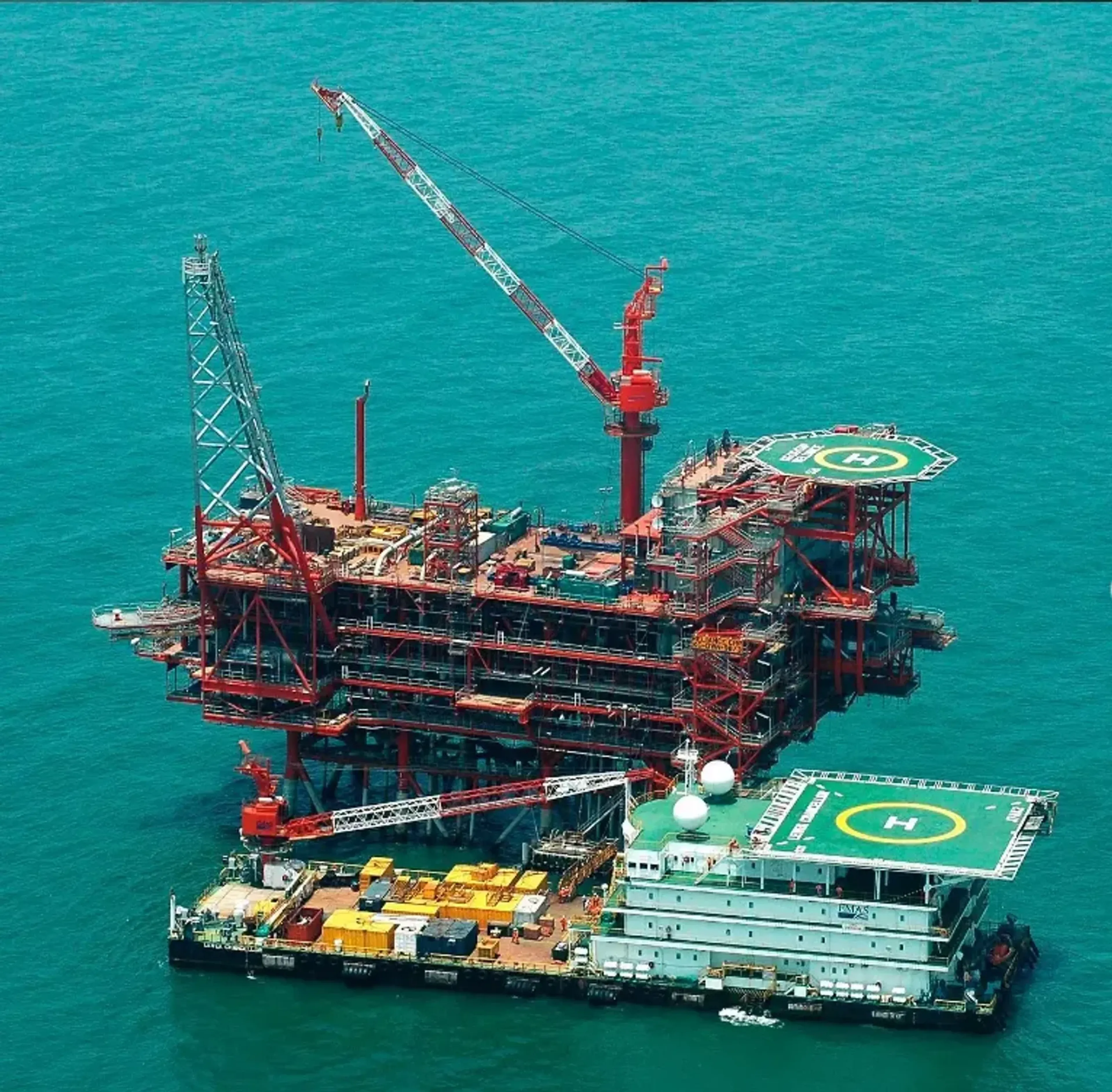 instagram.com/bp_plc  