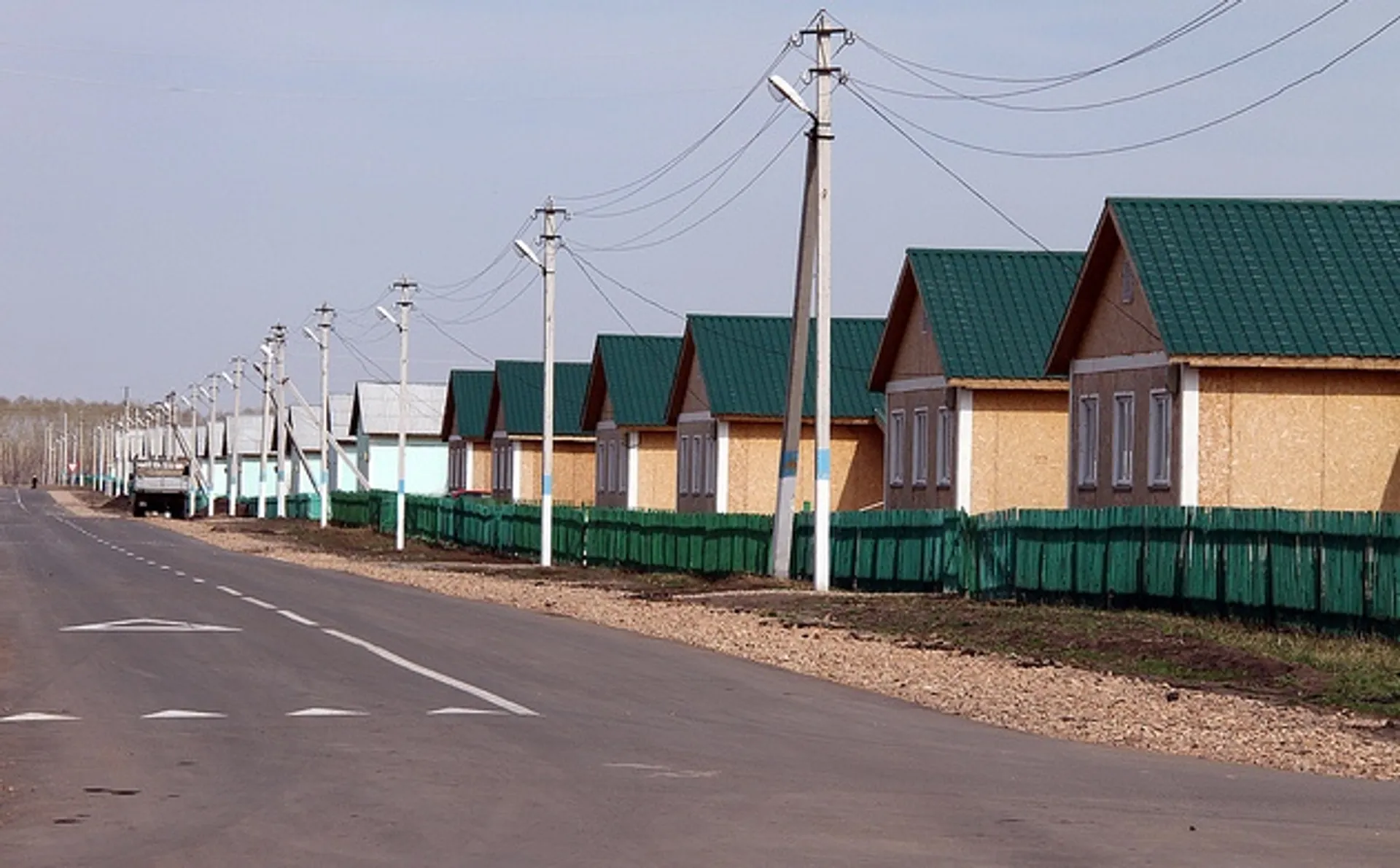 Капитал - Оралманов будут расселять в семи областях РК