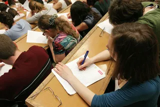 Капитал - Казахстанцам выделили стипендии для обучения в вузах Македонии