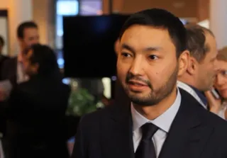 Капитал - Кенес Ракишев получил согласие от Нацбанка
