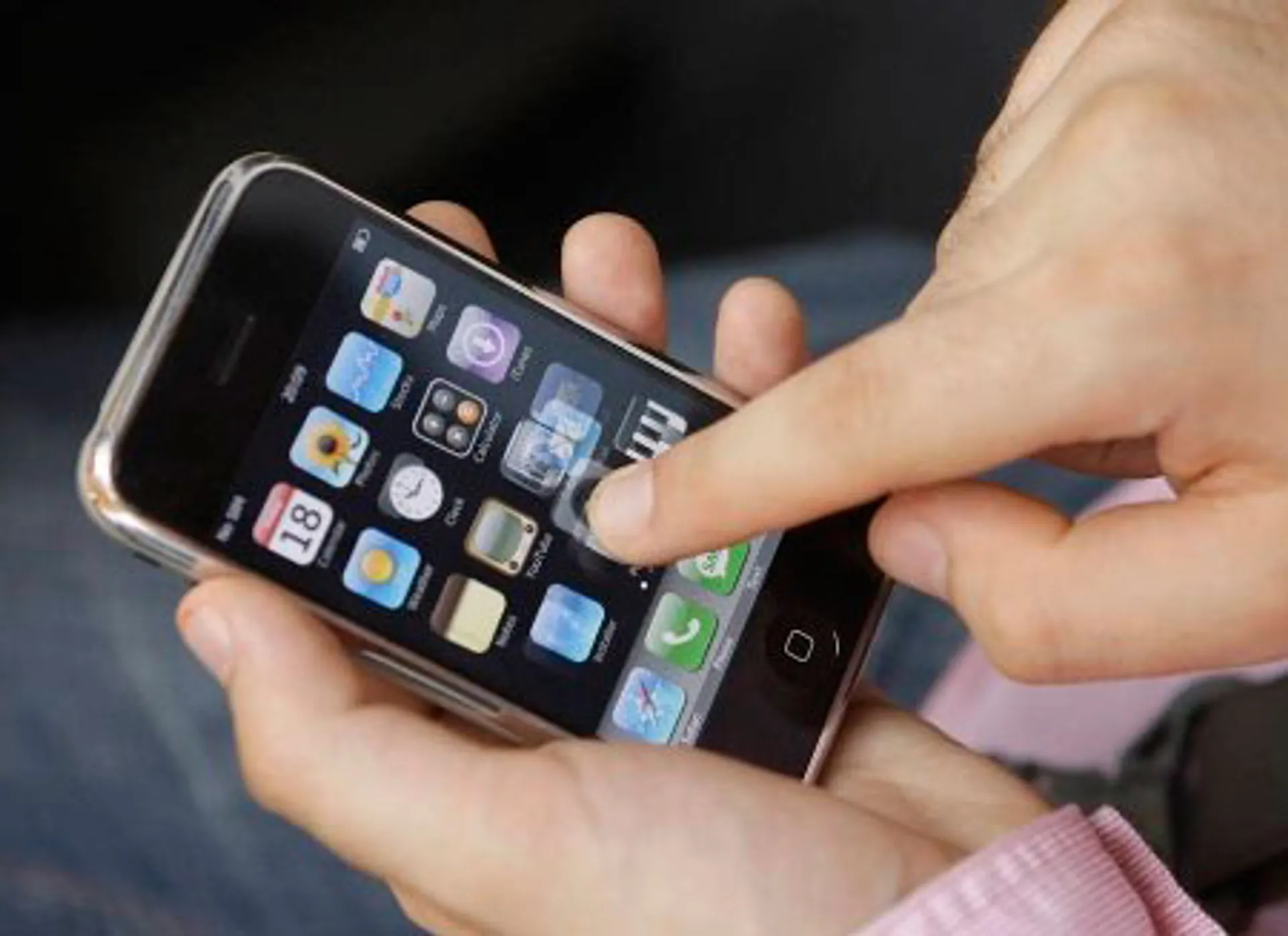 Капитал - Старые модели iPhone запретили продавать в США