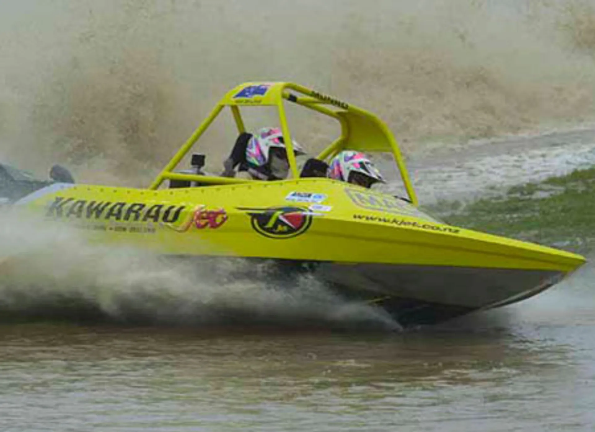 Капитал - В США гоночный катер влетел в толпу зрителей