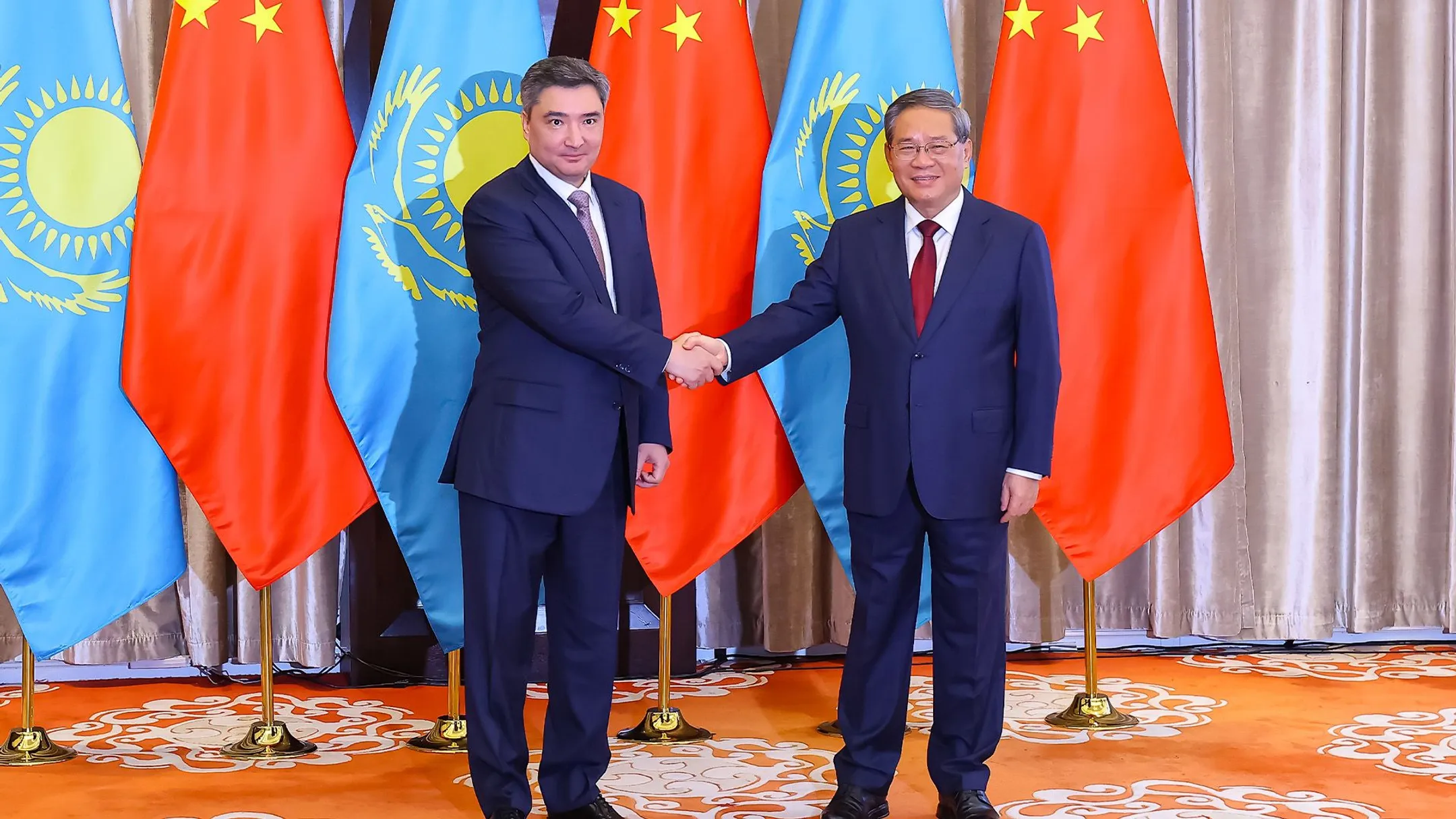 Primeminister.kz 