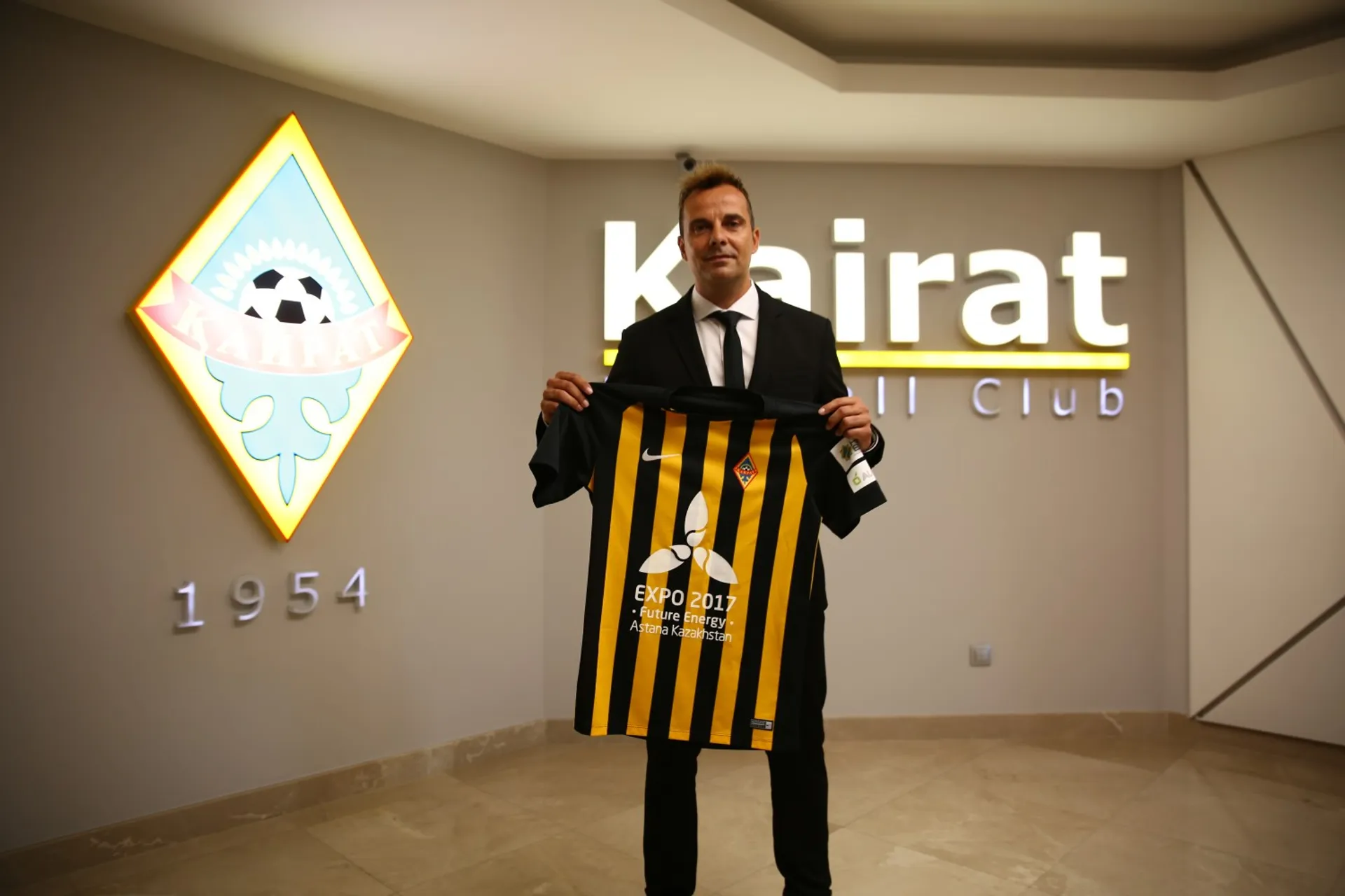 Капитал - Назначен главный тренер ФК «Кайрат»