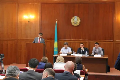 Госслужащие Казахстана будут работать по-новому