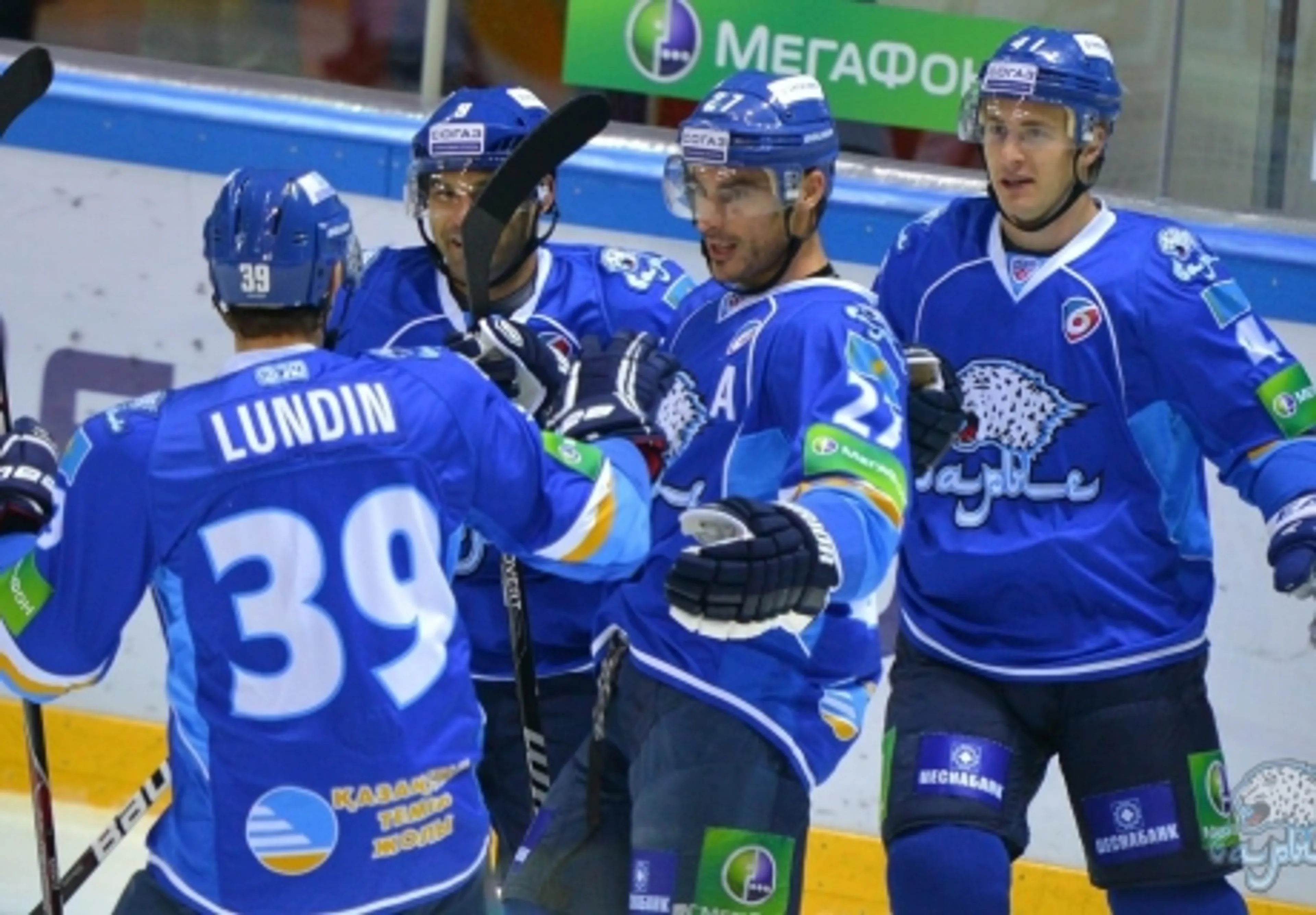 Капитал - «Барыс» переиграл «Динамо» и установил новый рекорд КХЛ