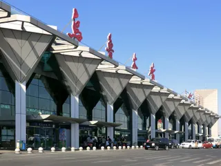 Капитал - Китай расширит аэропорт Урумчи
