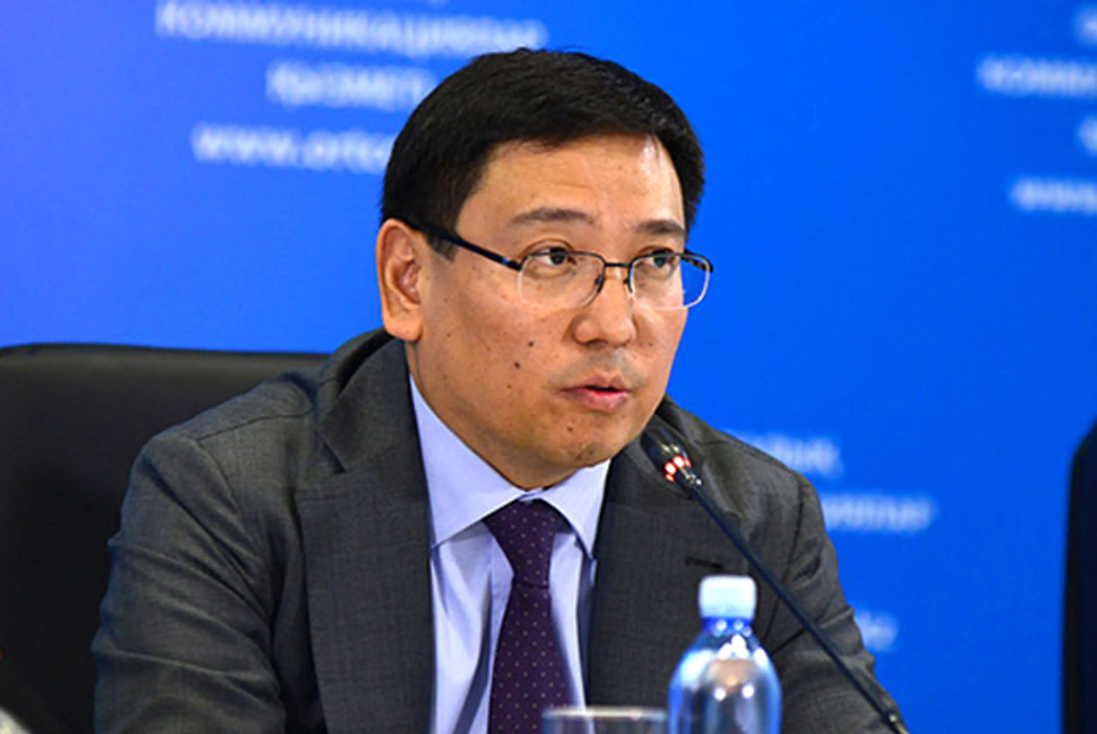 Капитал - Говорить о параметрах курса тенге в бюджете рано