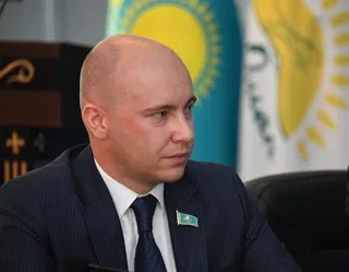 Капитал - В Алматинском филиале партии Нур Отан назначение