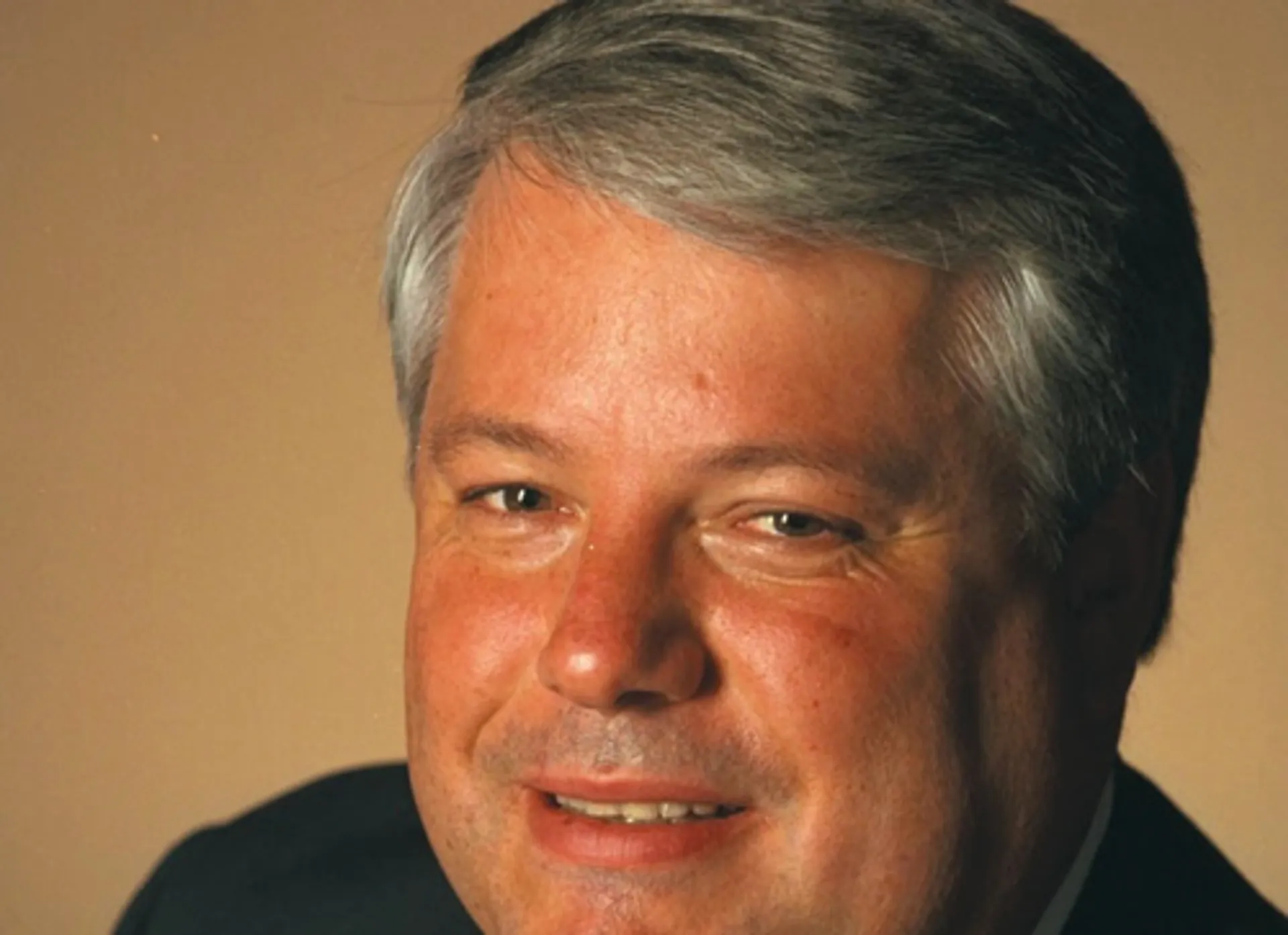 Капитал - Из Apple уходит финансовый директор