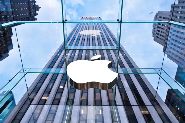 Apple может вложить $1 млрд в фонд, создаваемый SoftBank