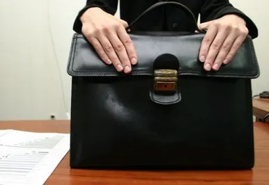 Президент поручил создать профессиональную госслужбу