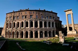 Капитал - Дворец Орсини в Риме продается за $40 млн