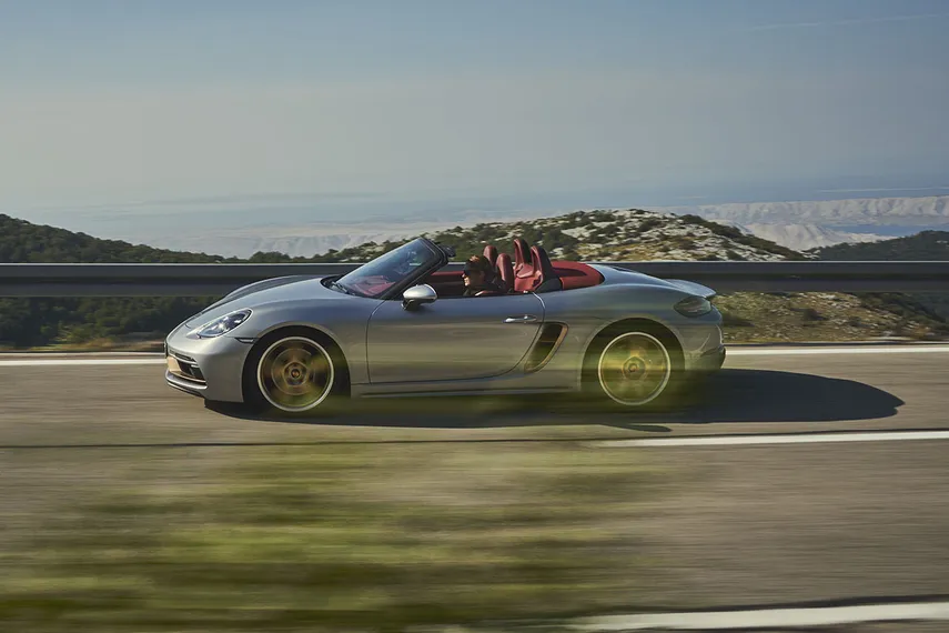 Капитал - Лучшие авто года, новые лого Kia и GM, юбилей Boxster