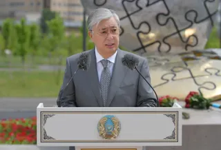 Капитал - Президент предложил ввести звание «Заслуженный врач РК»