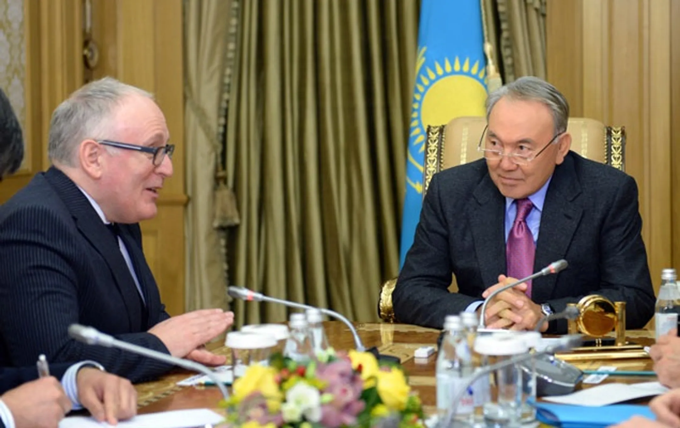 Начался официальный визит Назарбаева в Нидерланды - Image Kapital.kz