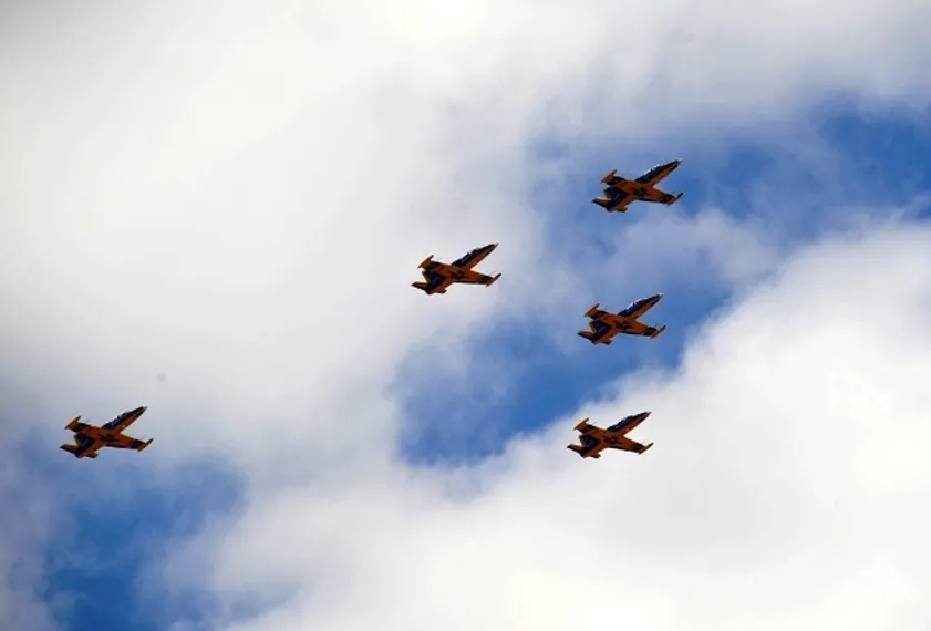 Капитал - В параде приняли участие более 5 тыс. военнослужащих