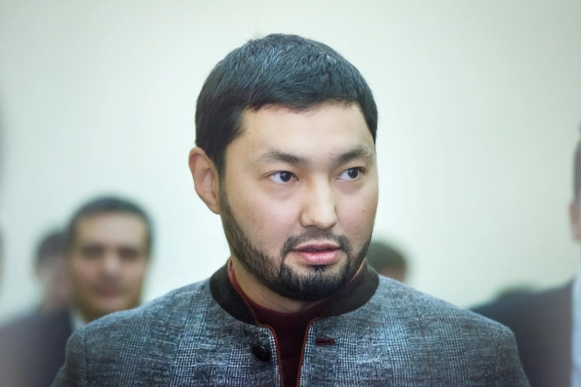 Капитал - У Кенеса Ракишева контрольный пакет Казкома