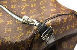 Капитал - В Алматы шили сумки Louis Vuitton