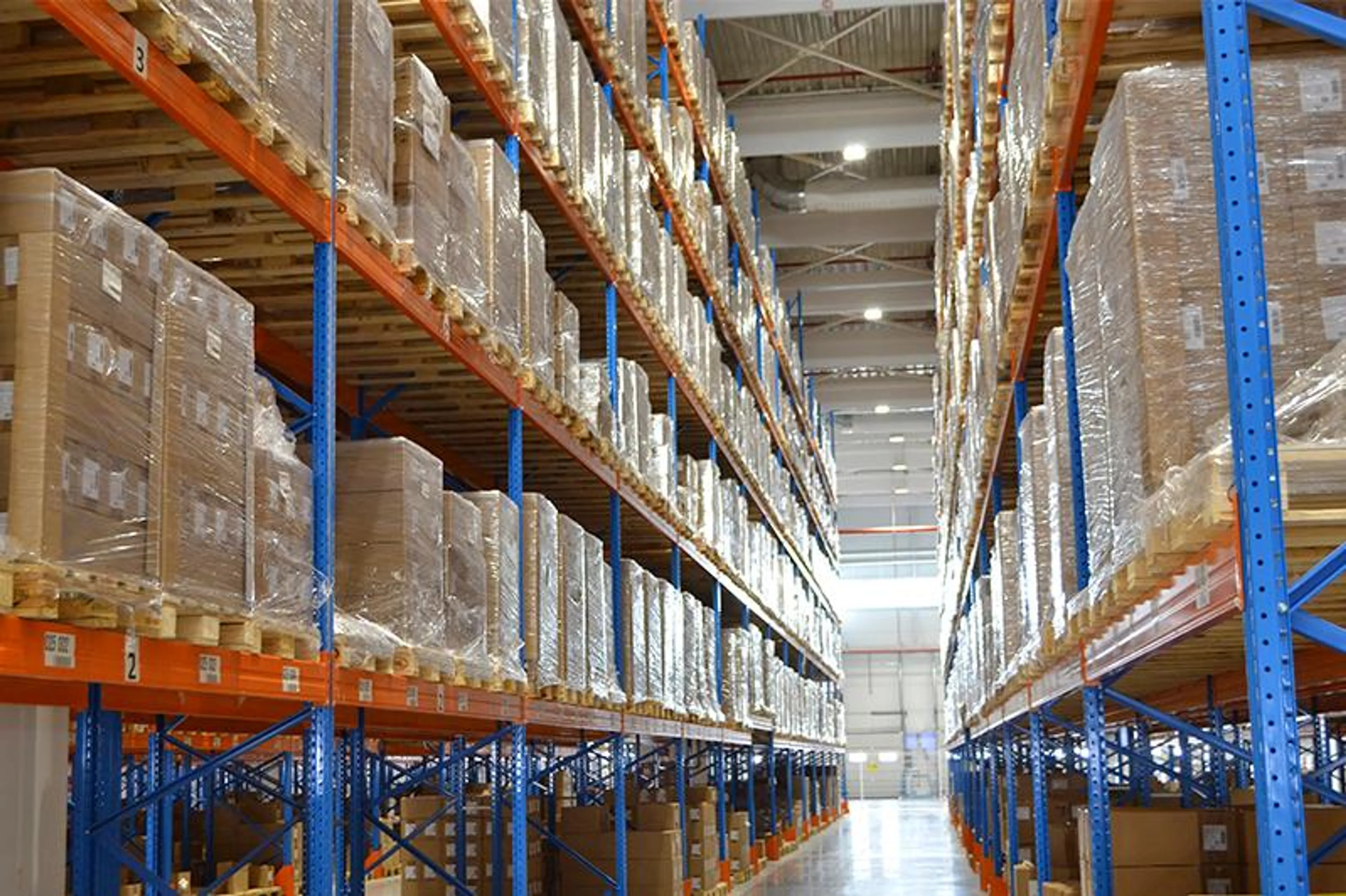 Капитал - Оптово-распределительный центр построили в Петропавловске