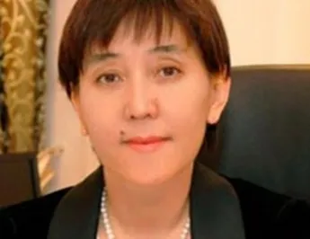 Дуйсенова назначена министром труда и соцзащиты