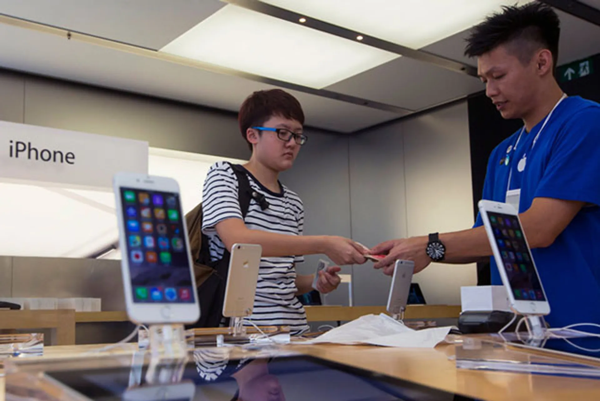 Капитал - Доходы Apple выросли на четверть