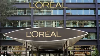 Капитал - L'Oreal продает акции Sanofi на 3 млрд евро