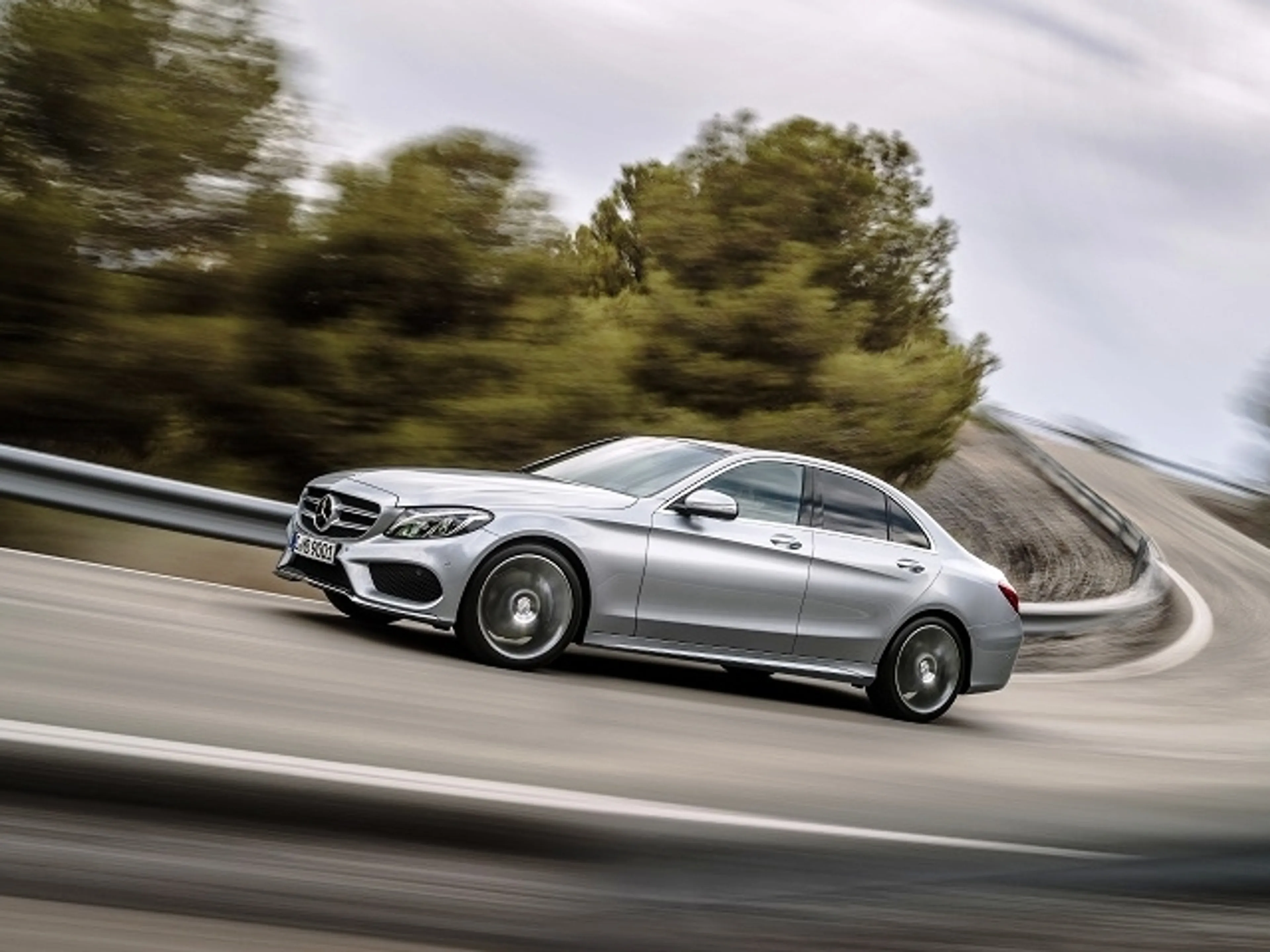 Капитал - Следующий C63 AMG будет выдавать до 500 л.с.