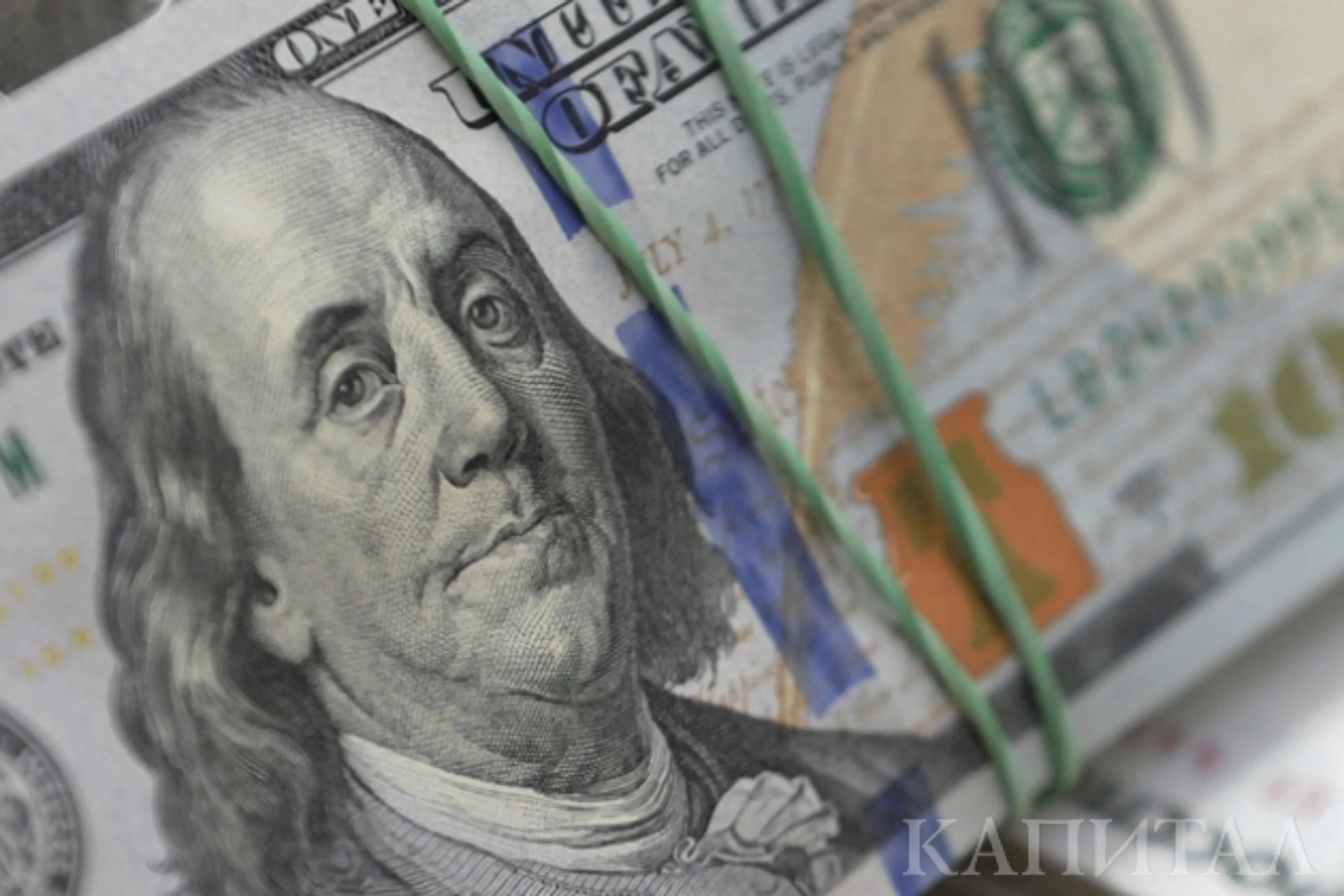 Капитал - Доллар подрос до 335,2 тенге