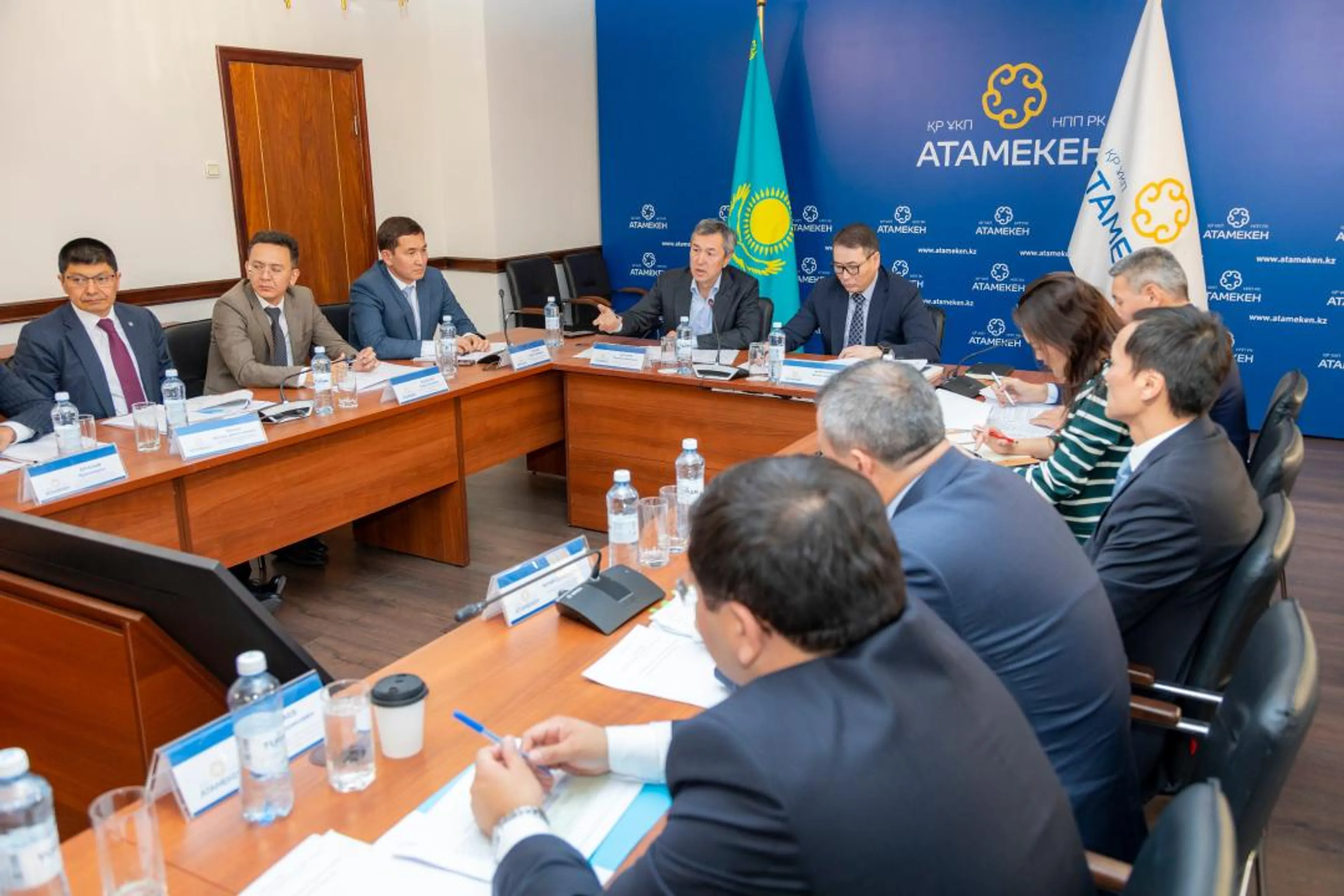 Капитал - В Казахстане разработают план поставок экспортных товаров