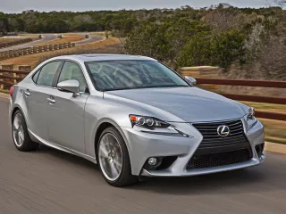 Капитал - Эксперты раскритиковали Lexus IS 250