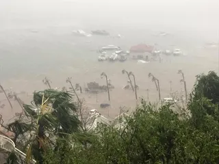 Капитал - Ураган «Ирма» разрушил 95% зданий на Сен-Мартене