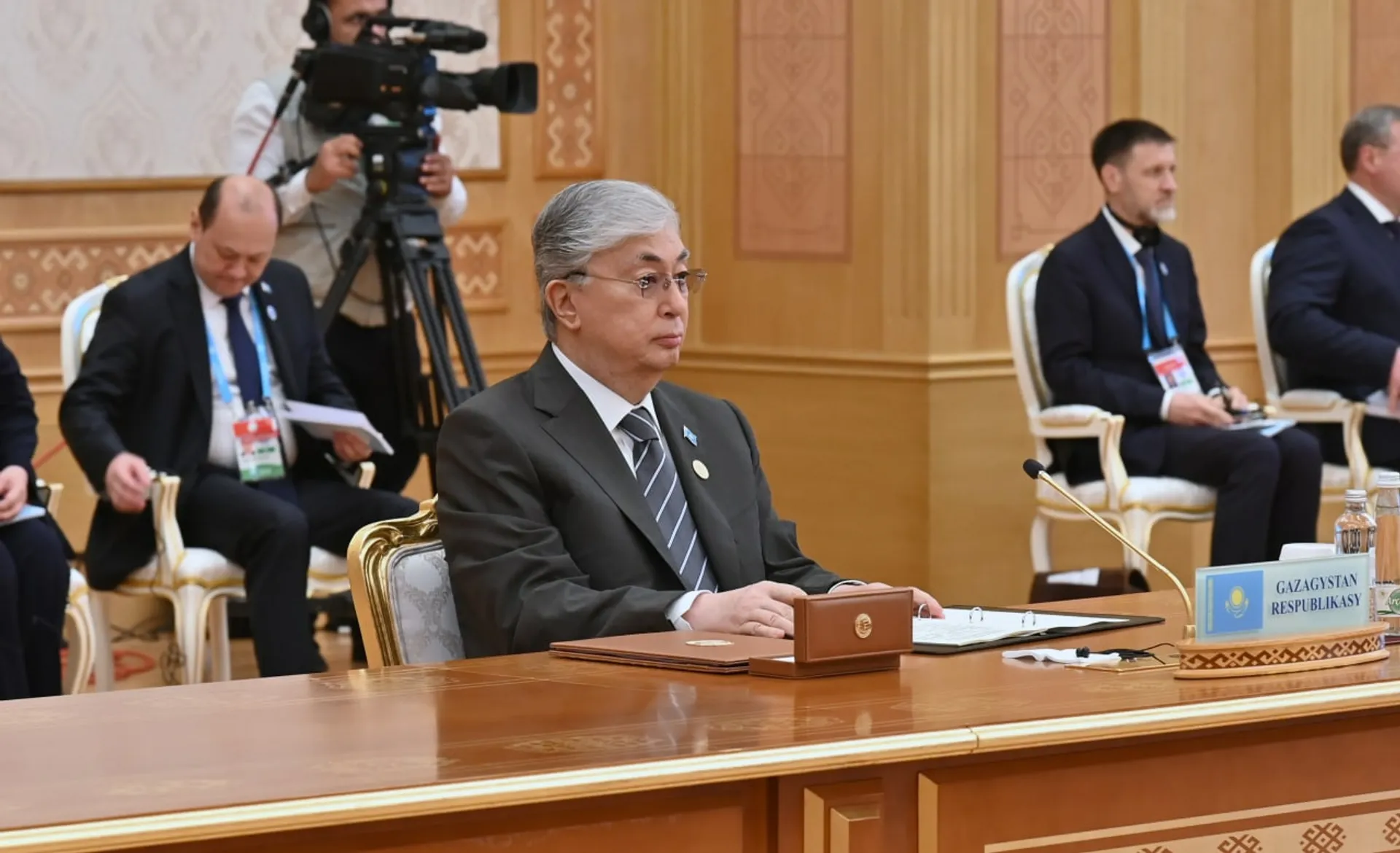 Капитал - В условиях «глобального шторма» возрастает особое значение Каспийского моря - президент