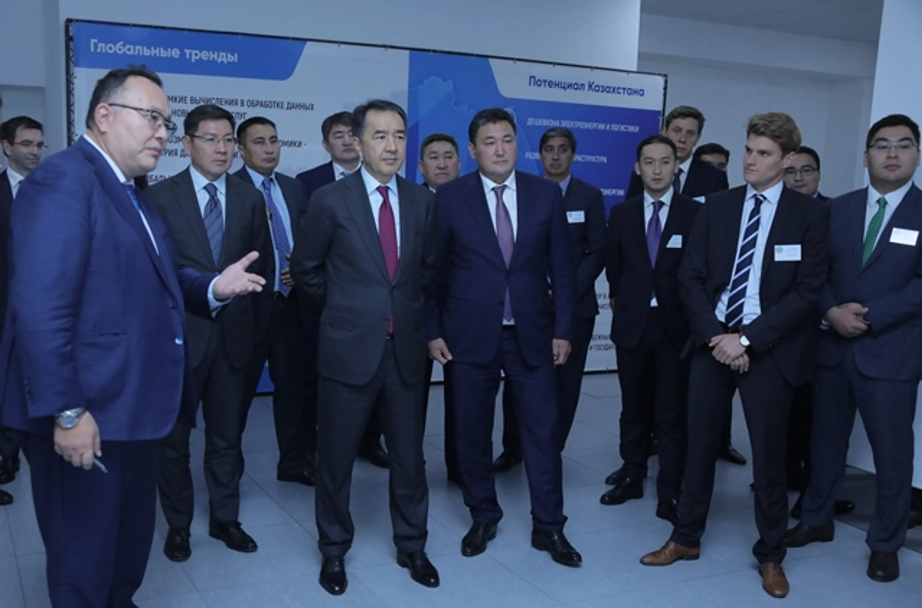 Капитал - Бакытжан Сагинтаев ознакомился с работой крупнейшего в СНГ дата-центра