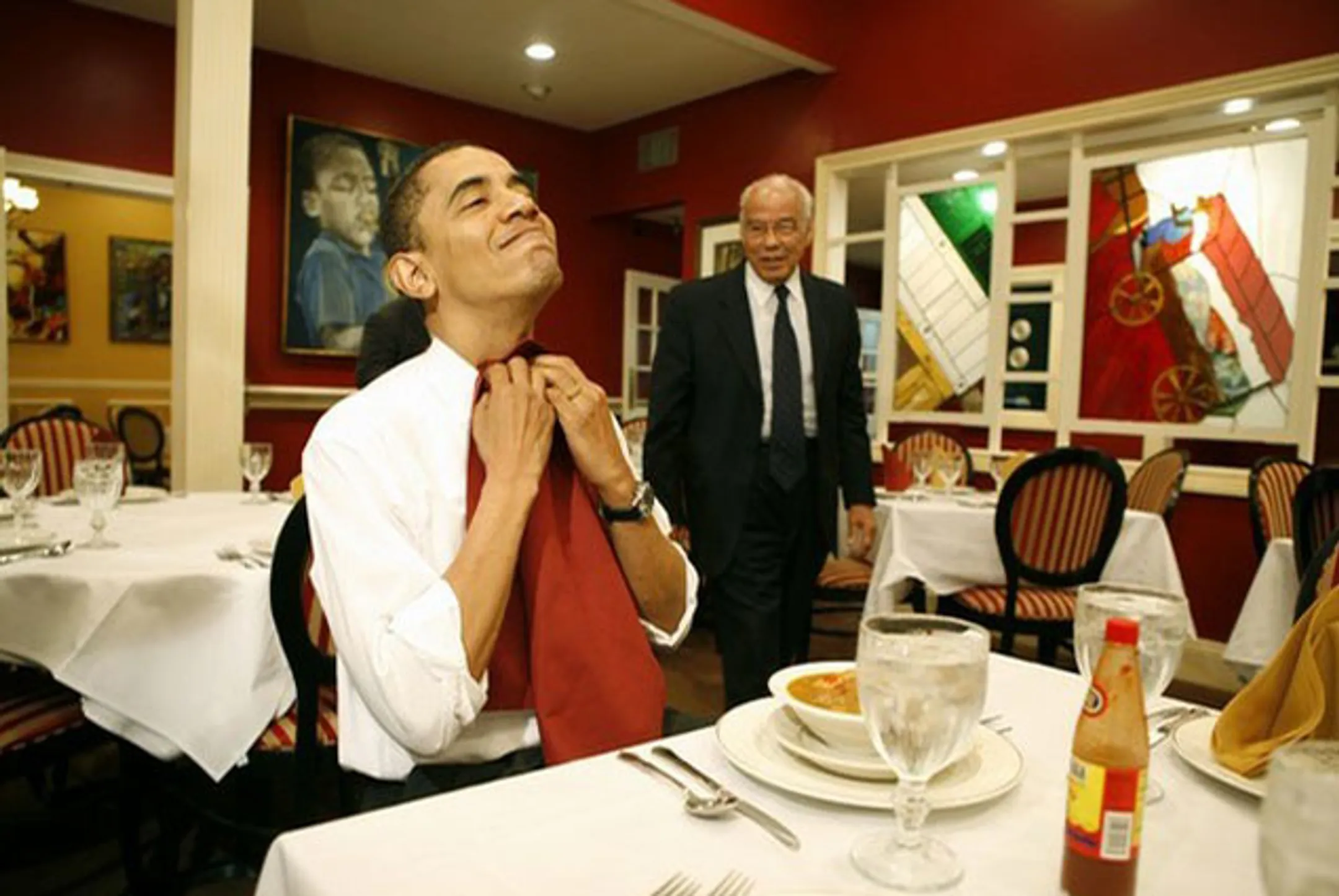 Обама не смог расплатиться за ужин - Image Kapital.kz
