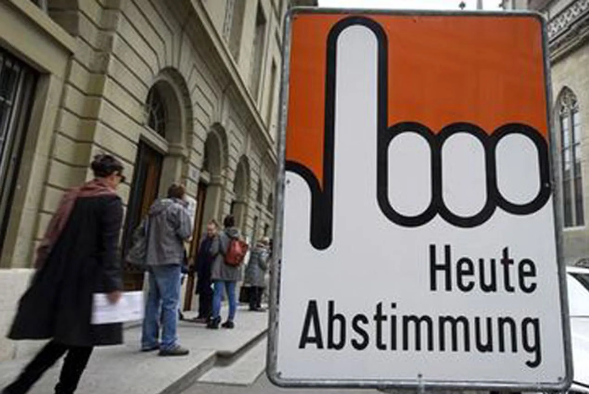 Капитал - На выборах в Швейцарии победили противники миграции