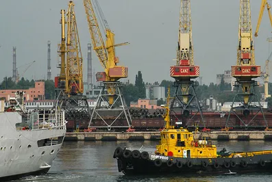 Очередной танкер с нефтью из РК прибыл в Одессу