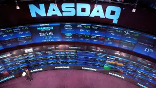 Капитал - NASDAQ достиг исторического максимума на новостях о налоговой реформе в США