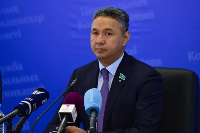 Азат Перуашев просит раскрыть данные о средствах, выведенных из офшоров