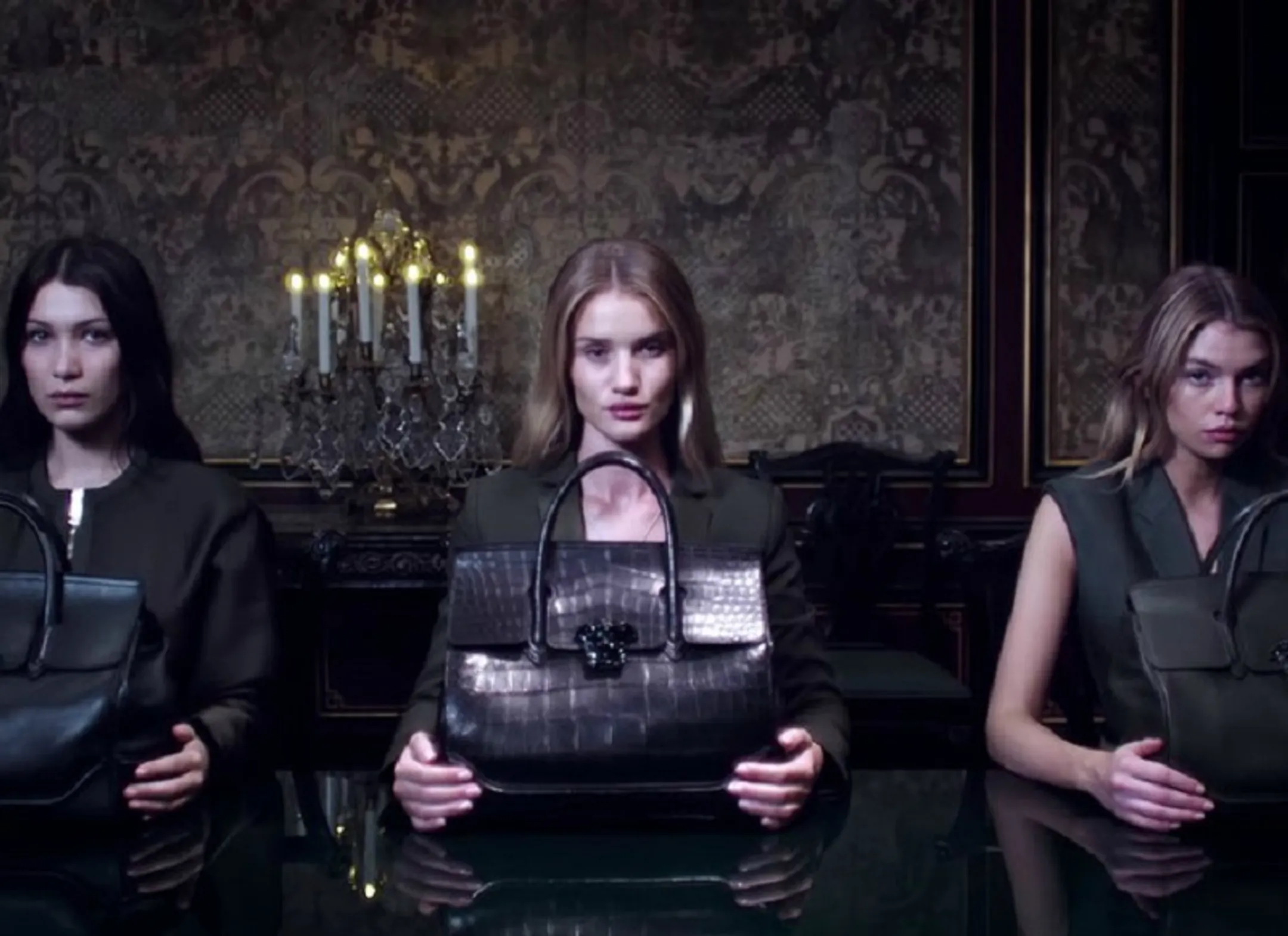 Сумки Versace